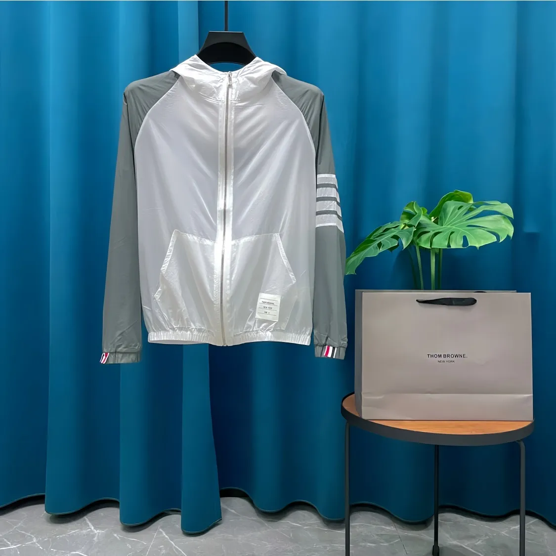 THOMBROWNE➡️ Classic Breathable ， ， ， ， ， 。 Premium uv 100， ， ， 。。 Classic ， 。 ！ ：White Gray Navy Blue Size：1/5